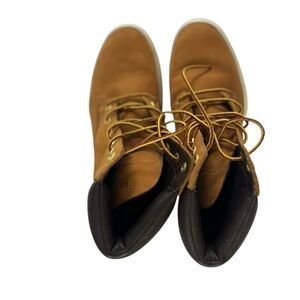 Timberland Tan and Black Casual Boots with Padded Collar
